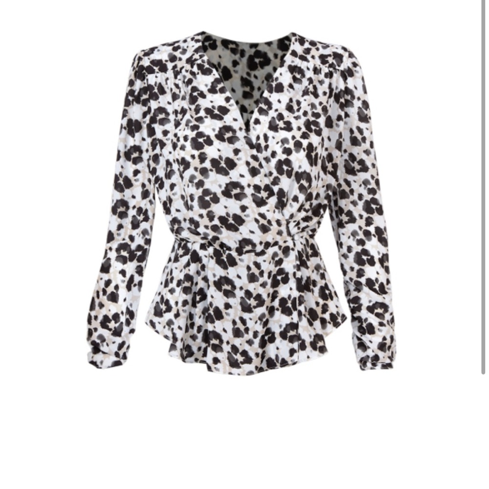 CABI Stylish Black and White Women's Top